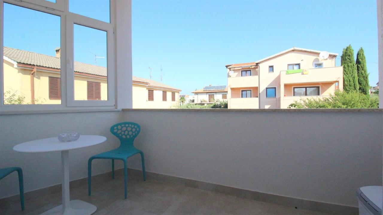 Tamaris Apartment Novigrad  Bagian luar foto